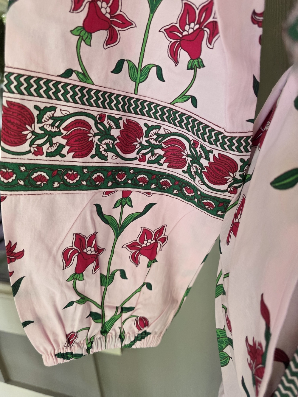 Elegant Southern Pink Floral Maxi Dress with Belt-NWT - Picture 5 of 10